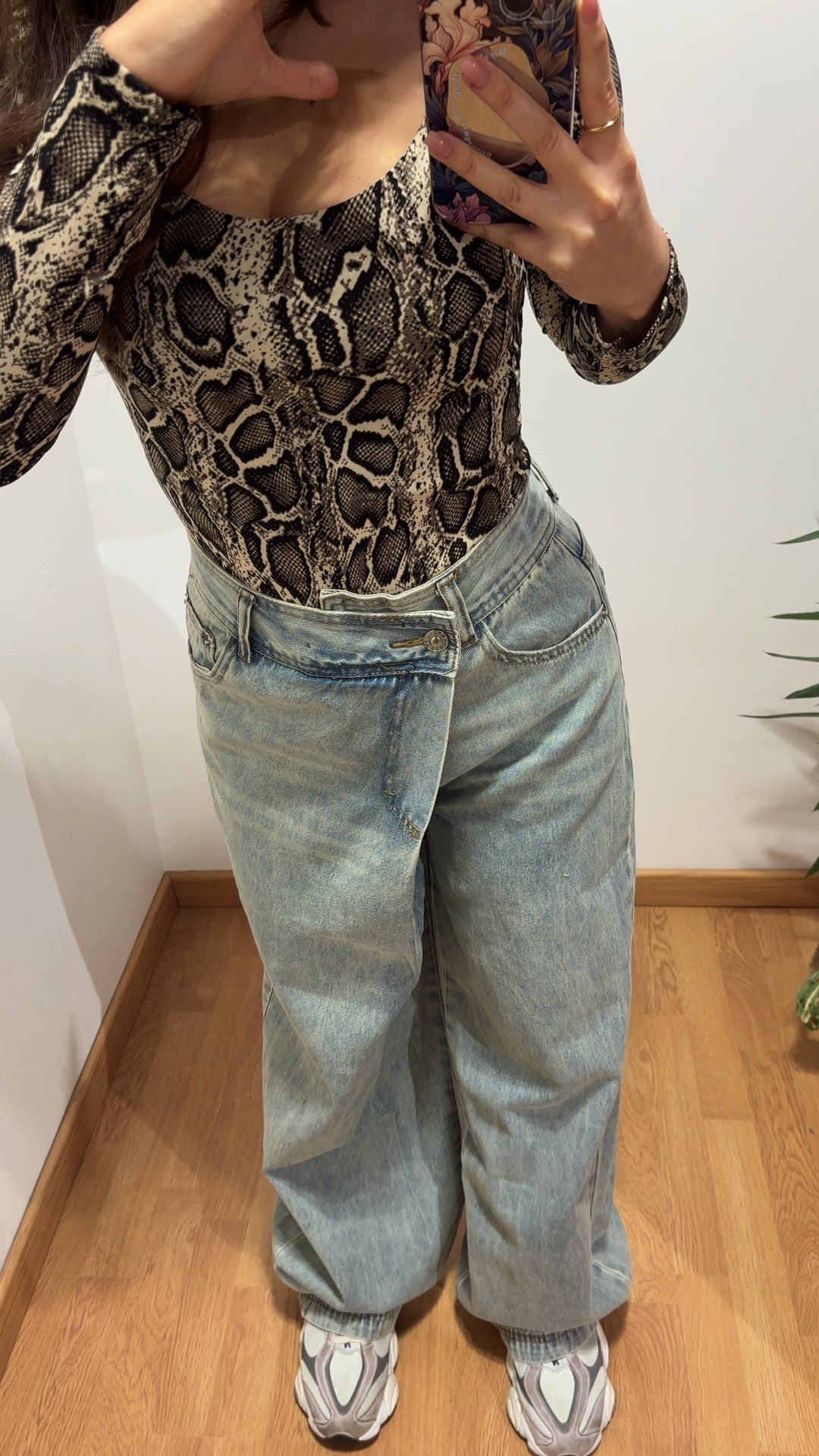 Jeans chiusura laterale