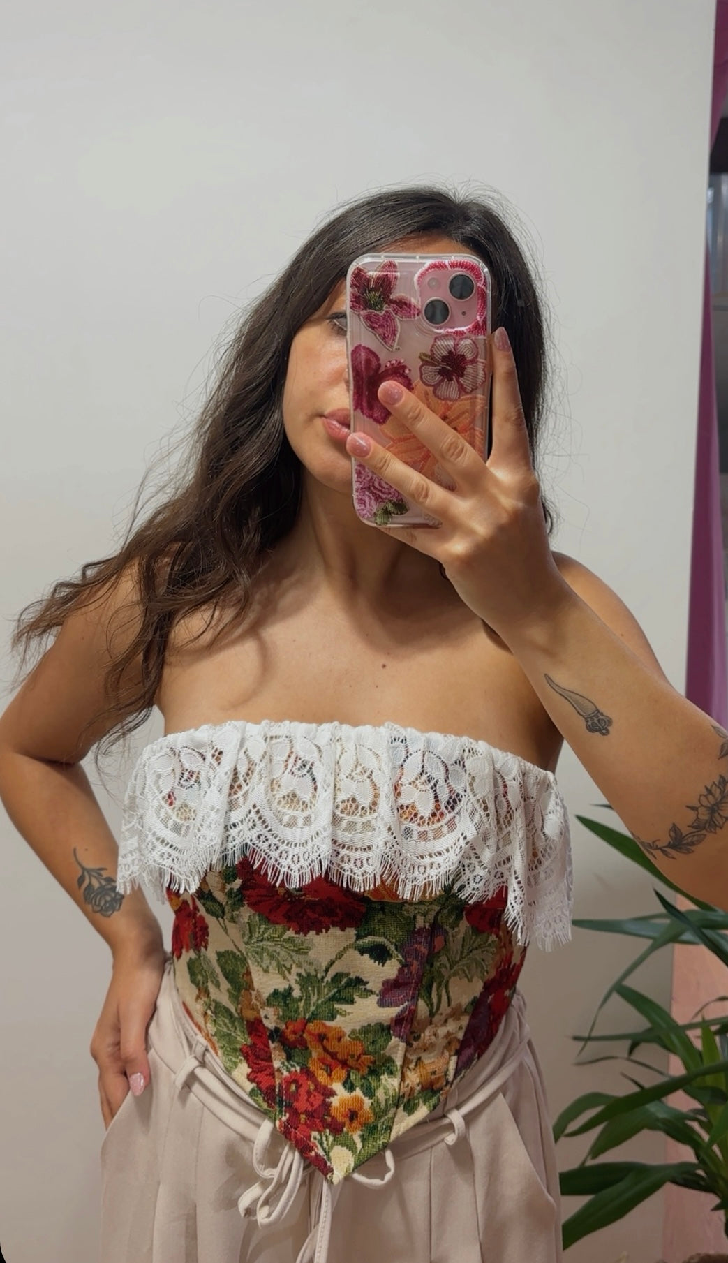 Corsetto fiore/pizzo