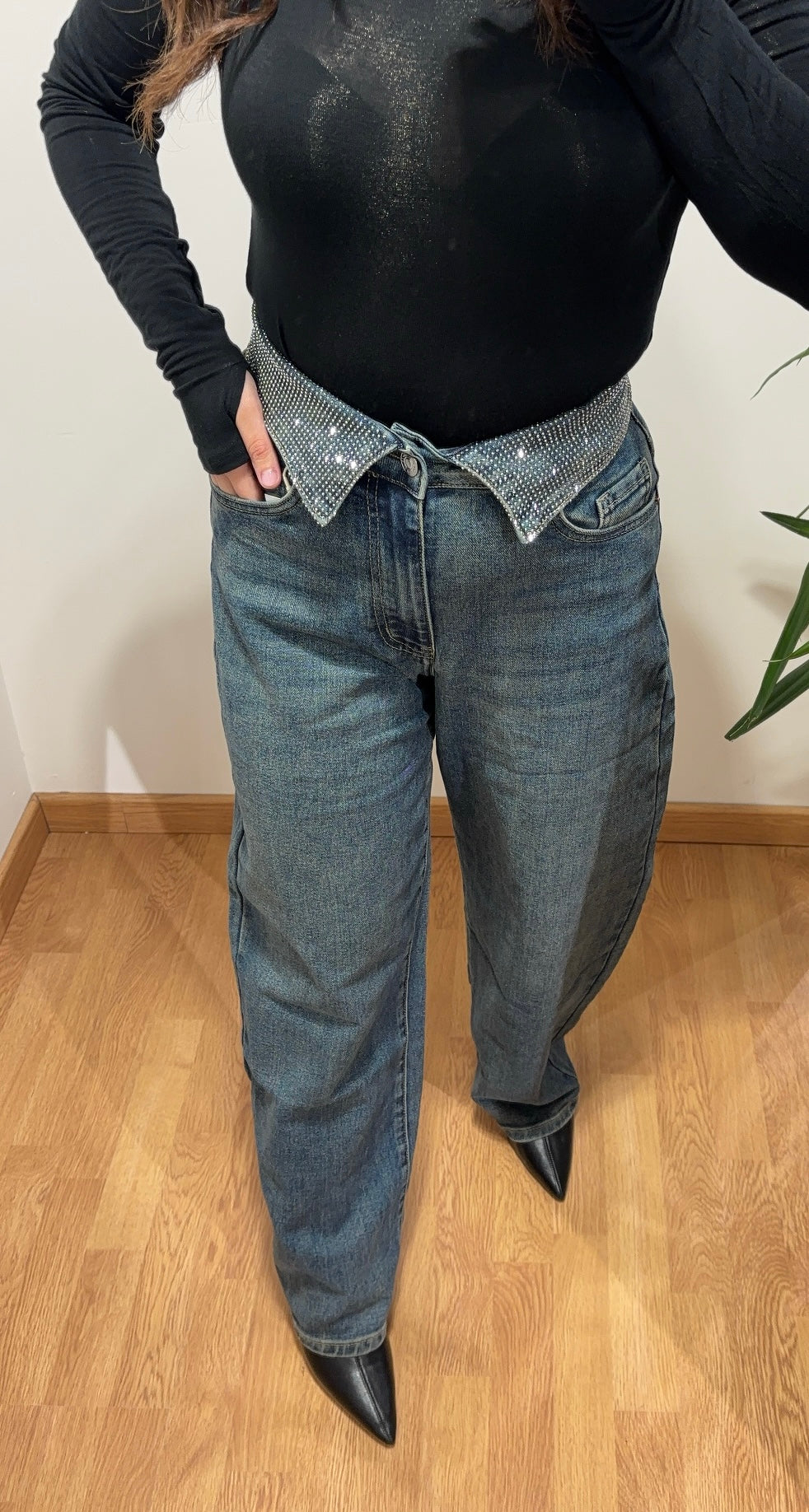 Jeans svolto brillantini